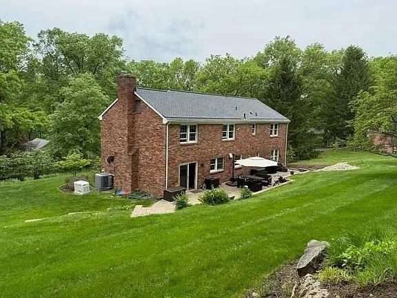 $6,000 | 312 Hallsborough Drive, Pittsburgh, PA 15238