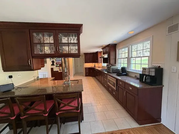 $6,000 | 312 Hallsborough Drive, Pittsburgh, PA 15238