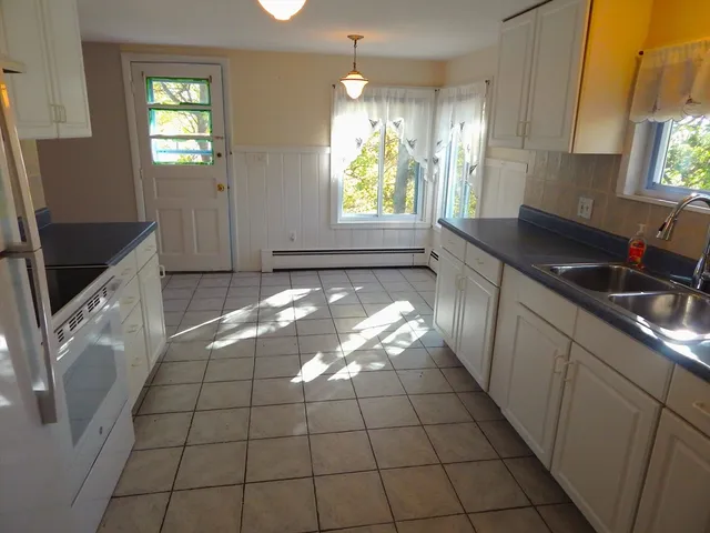 $675,000 | 14 Bartlett Street, Peabody, MA 01960