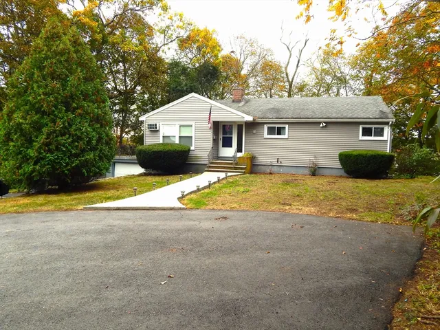 $675,000 | 14 Bartlett Street, Peabody, MA 01960