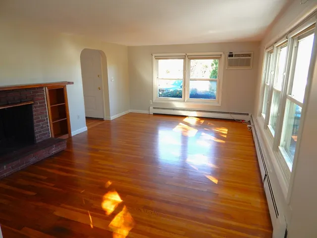 $675,000 | 14 Bartlett Street, Peabody, MA 01960