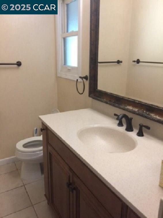 1000 Sanders Drive Moraga, CA 94556 - Photo 25 of 32 a bathroom with a sink and a toilet