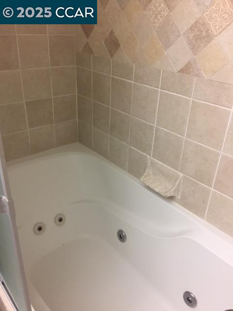 1000 Sanders Drive Moraga, CA 94556 - Photo 27 of 32 a bathroom with a shower