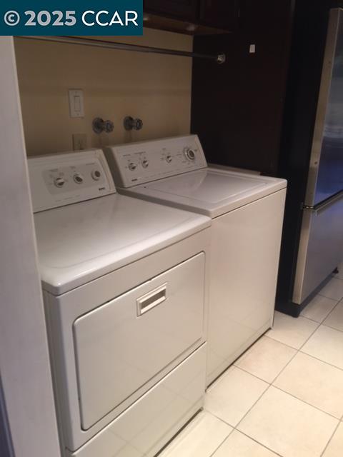 1000 Sanders Drive Moraga, CA 94556 - Photo 32 of 32 a utility room with dryer and washer