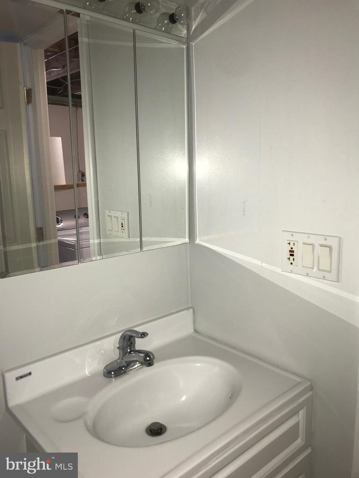 7607 Spruce Road Baltimore, MD 21222 - Photo 21 of 23 Lower level bath