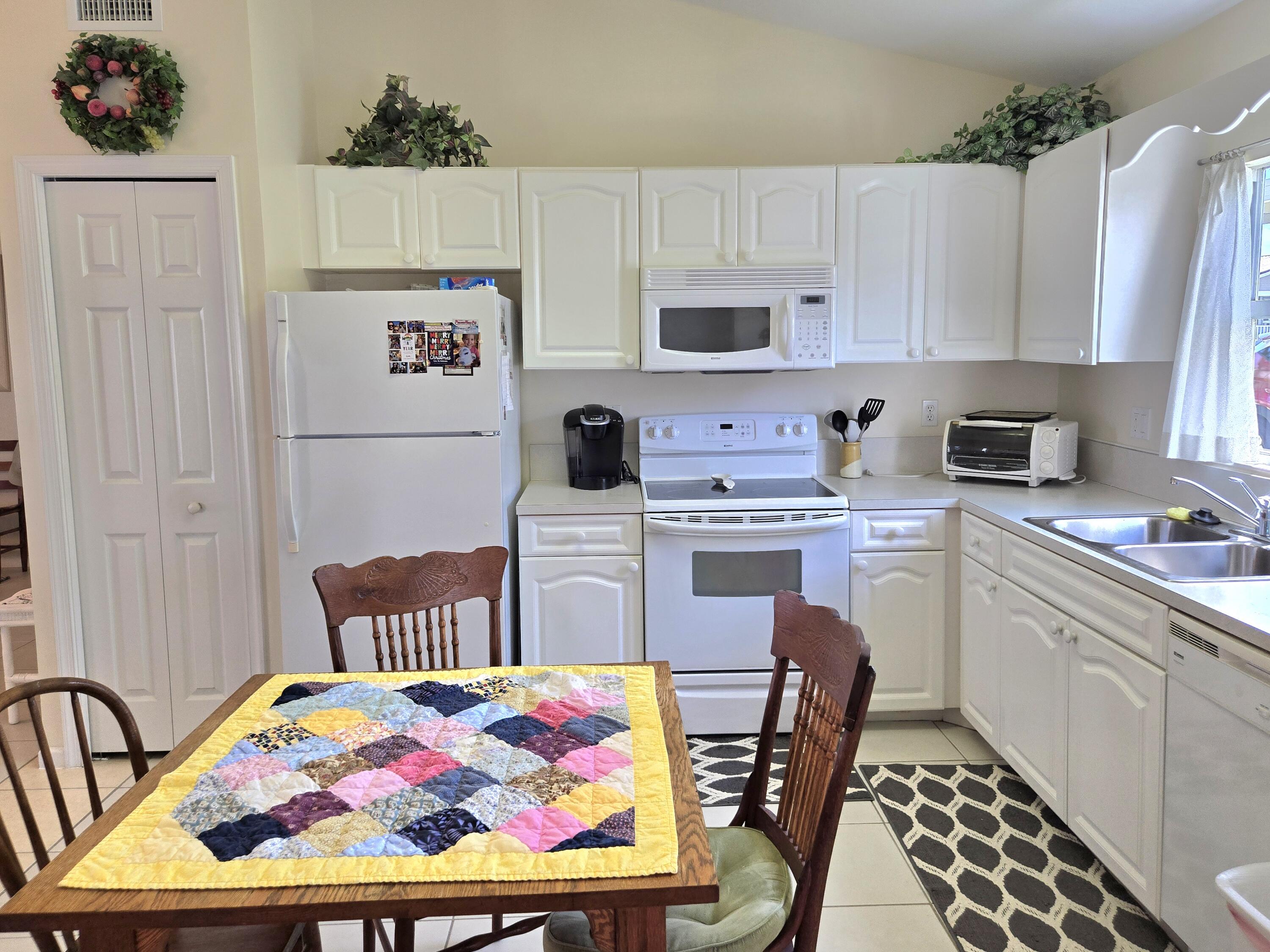 4311 Southwest 9th Way Okeechobee, FL 34974 - Photo 9 of 49 20260413_115032