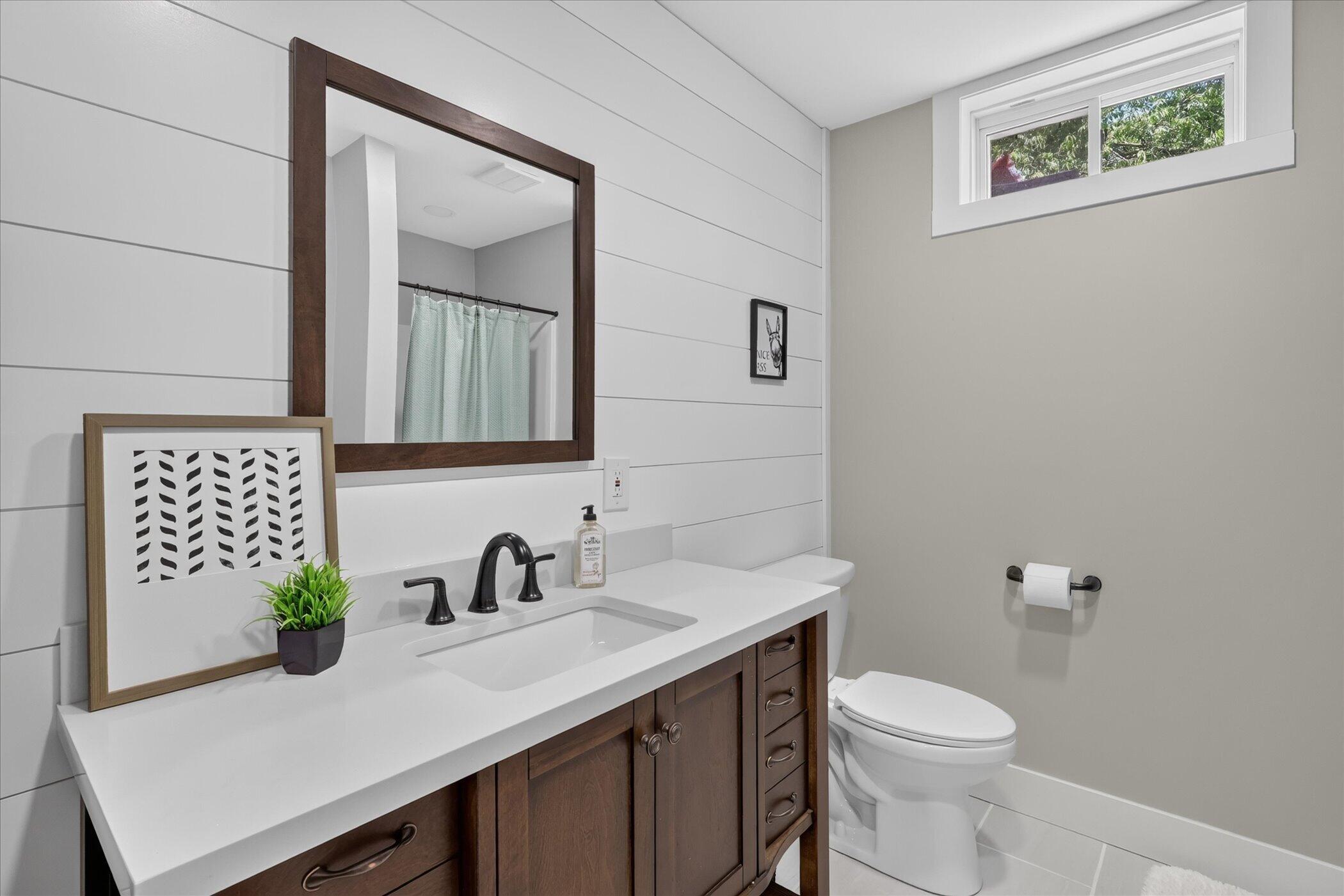 2747 4 Mile Road Northwest Grand Rapids, MI 49544 - Photo 34 of 48 Full Bath 2