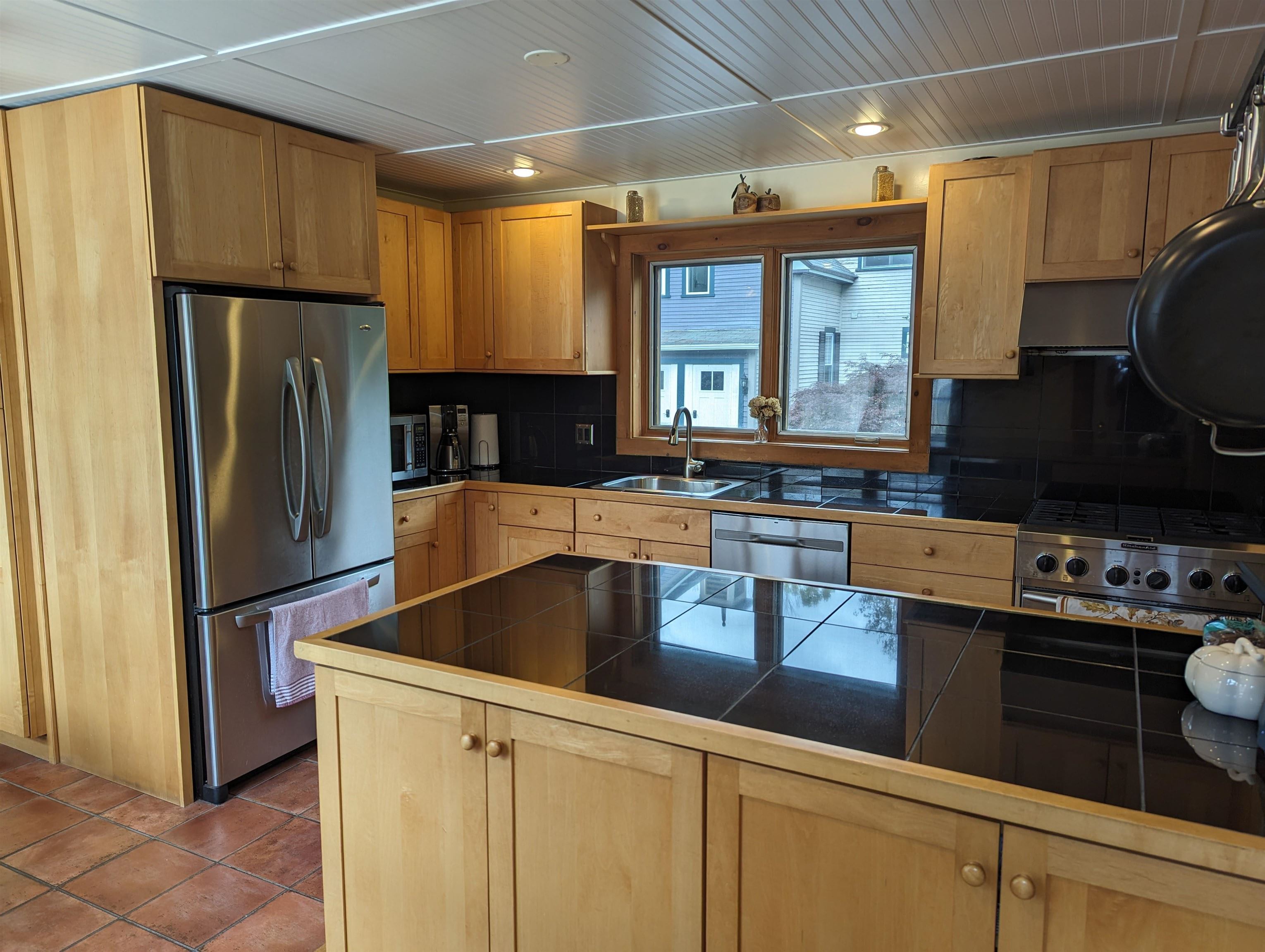 389 Main Street Keene, NH 03431 - Photo 11 of 17 Gallery Image 11