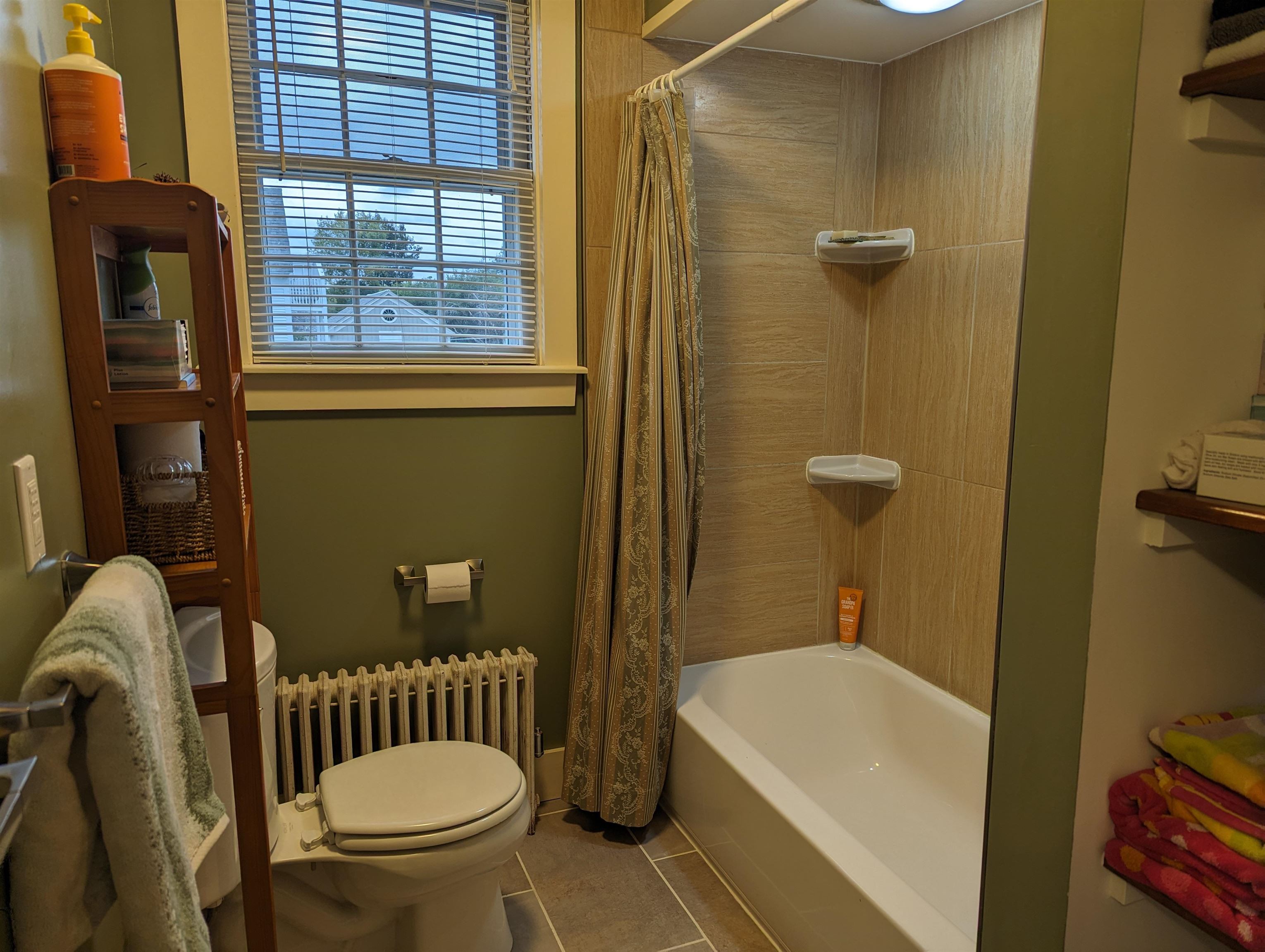 389 Main Street Keene, NH 03431 - Photo 4 of 17 Gallery Image 4