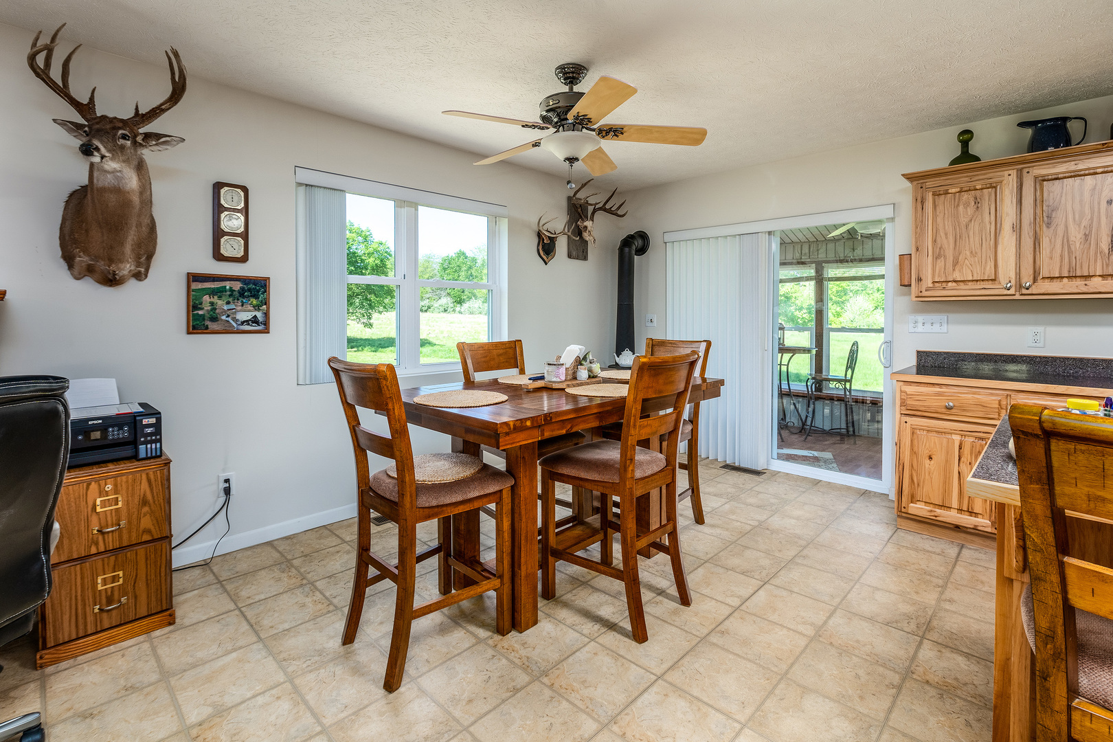 1580 Reevesville Road Grantsburg, IL 62943 - Photo 13 of 50