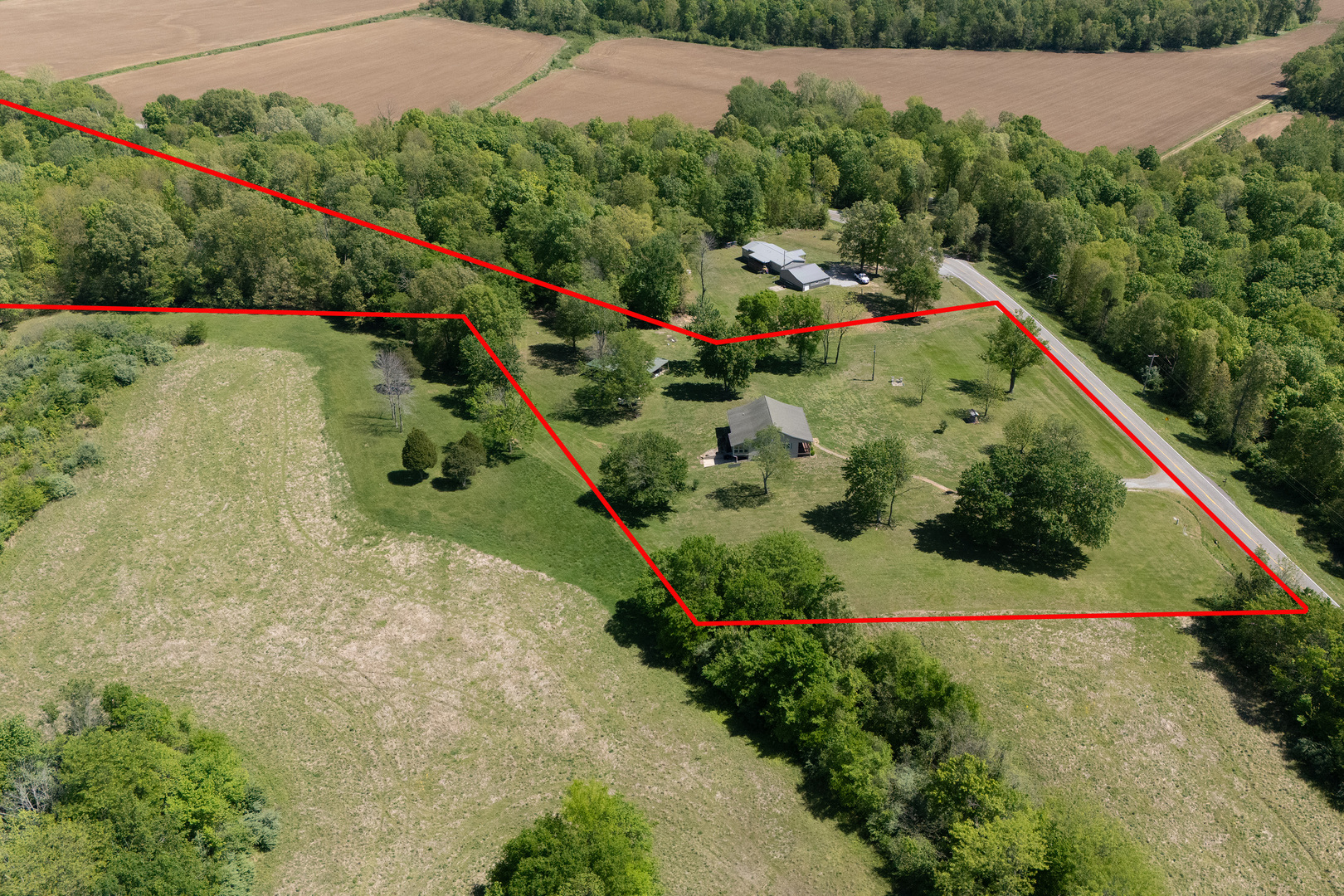 1580 Reevesville Road Grantsburg, IL 62943 - Photo 3 of 50