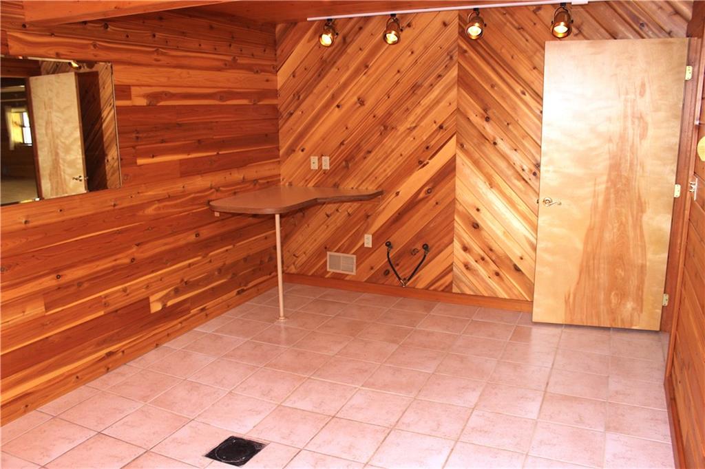 190 Leslie Road Valencia, PA 16059 - Photo 24 of 25 Lower Level Hot Tub Room View 2. Large room.