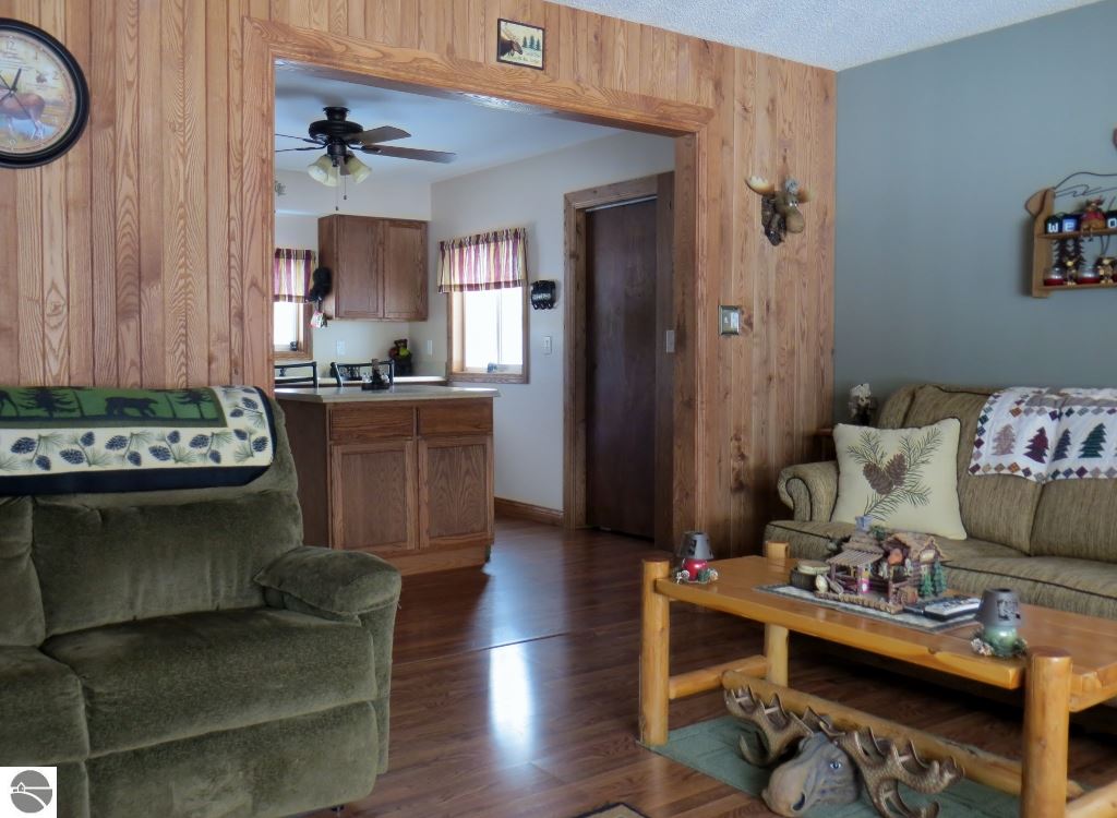 6496 Plant Road Whittemore, MI 48770 - Photo 11 of 21 1778823-11.JPG