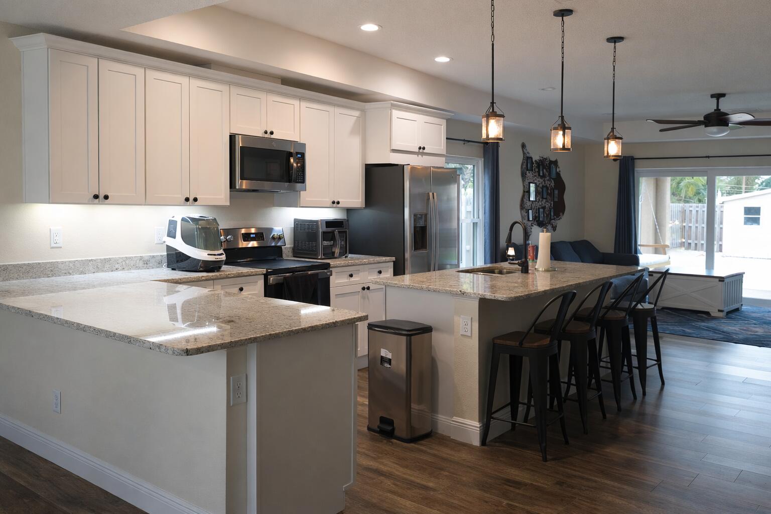 809 Southwest 3rd Avenue Okeechobee, FL 34974 - Photo 11 of 23 Kitchen 2