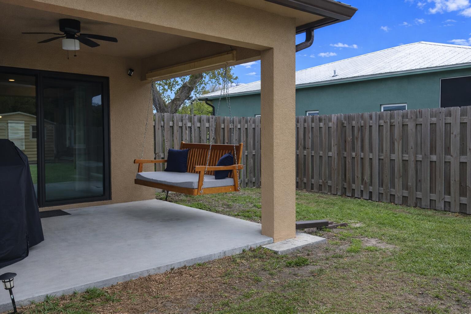 809 Southwest 3rd Avenue Okeechobee, FL 34974 - Photo 23 of 23 House patio