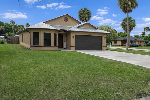$399,900 | 809 Southwest 3rd Avenue, Okeechobee, FL 34974