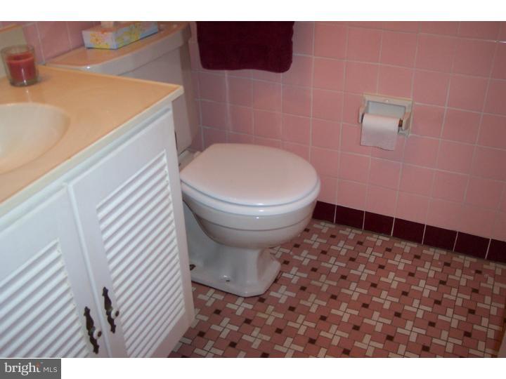 1710 Makefield Road Yardley, PA 19067 - Photo 12 of 23 Bathroom