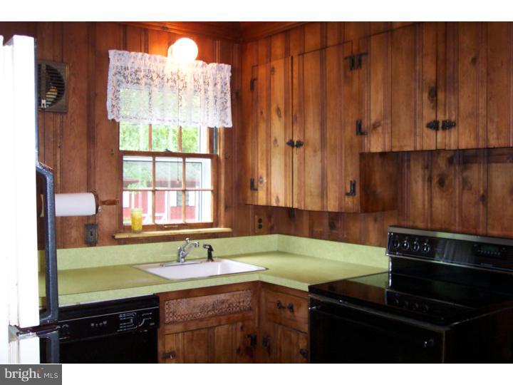 1710 Makefield Road Yardley, PA 19067 - Photo 7 of 23 Kitchen