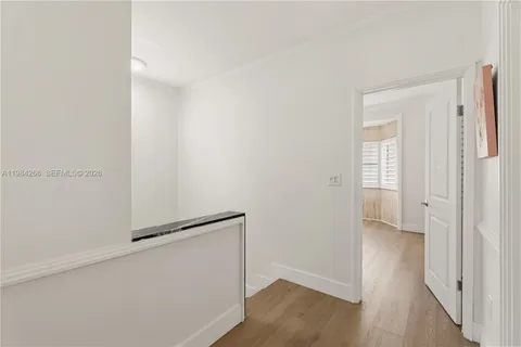 $1,099,000 | 261 Navarre Avenue, Unit B1, Coral Gables, FL 33134