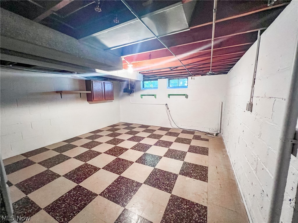 10919 Granger Road Cleveland, OH 44125 - Photo 17 of 24 Gallery Image 17
