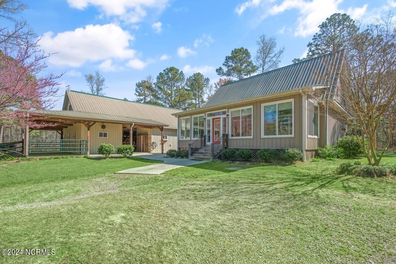 277 Causey Road Vass, NC 28394 - Photo 1 of 58 277-causey-043