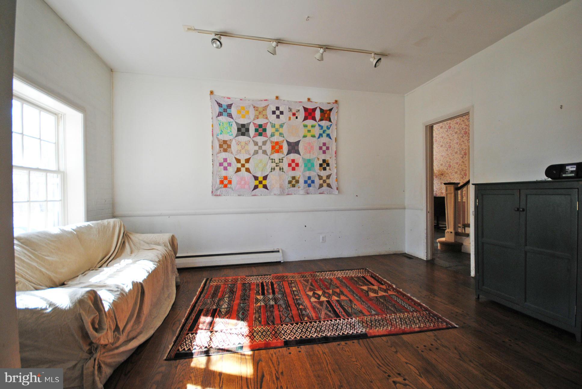 5601 Wexford Road Baltimore, MD 21209 - Photo 14 of 30 Study or Den off Family Room!