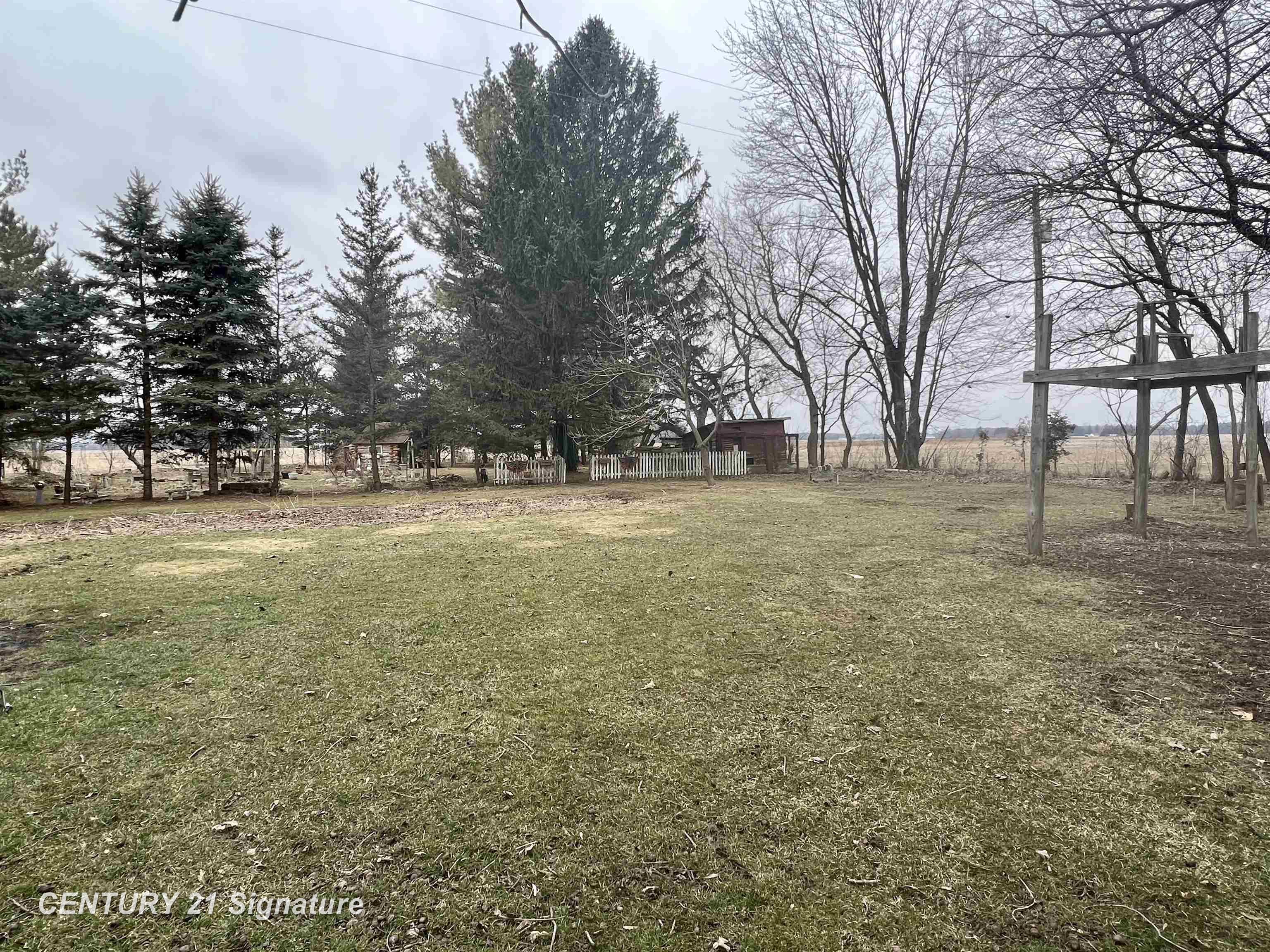 17375 Dice Road Hemlock, MI 48626 - Photo 4 of 22 Gallery Image 4
