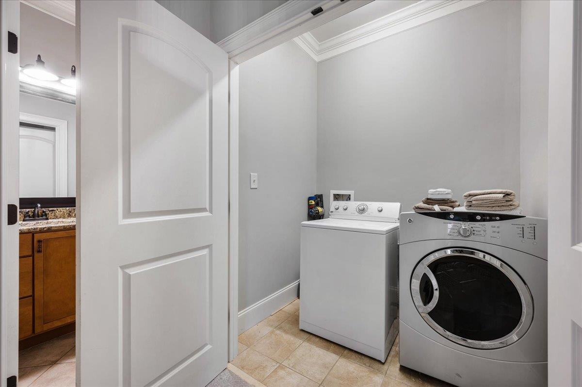 2509 Hunters Meadow Lane Raleigh, NC 27606 - Photo 43 of 55 Photo 43