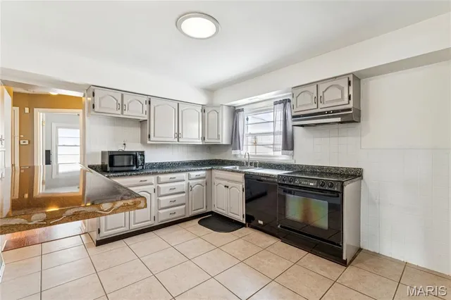 $140,000 | 9255 Leith Avenue, Woodson Terrace, MO 63134