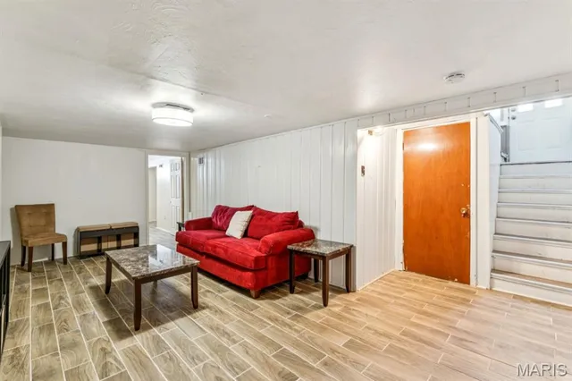 $140,000 | 9255 Leith Avenue, Woodson Terrace, MO 63134