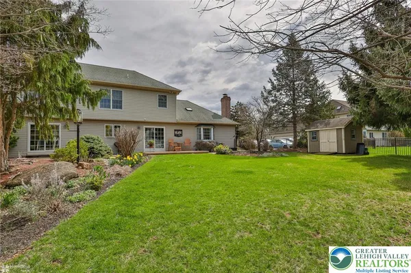$675,000 | 3277 Marchant Drive, Bethlehem, PA 18017