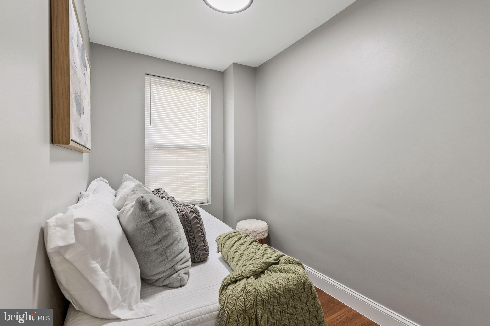 3307 Elmora Avenue Baltimore, MD 21213 - Photo 11 of 20