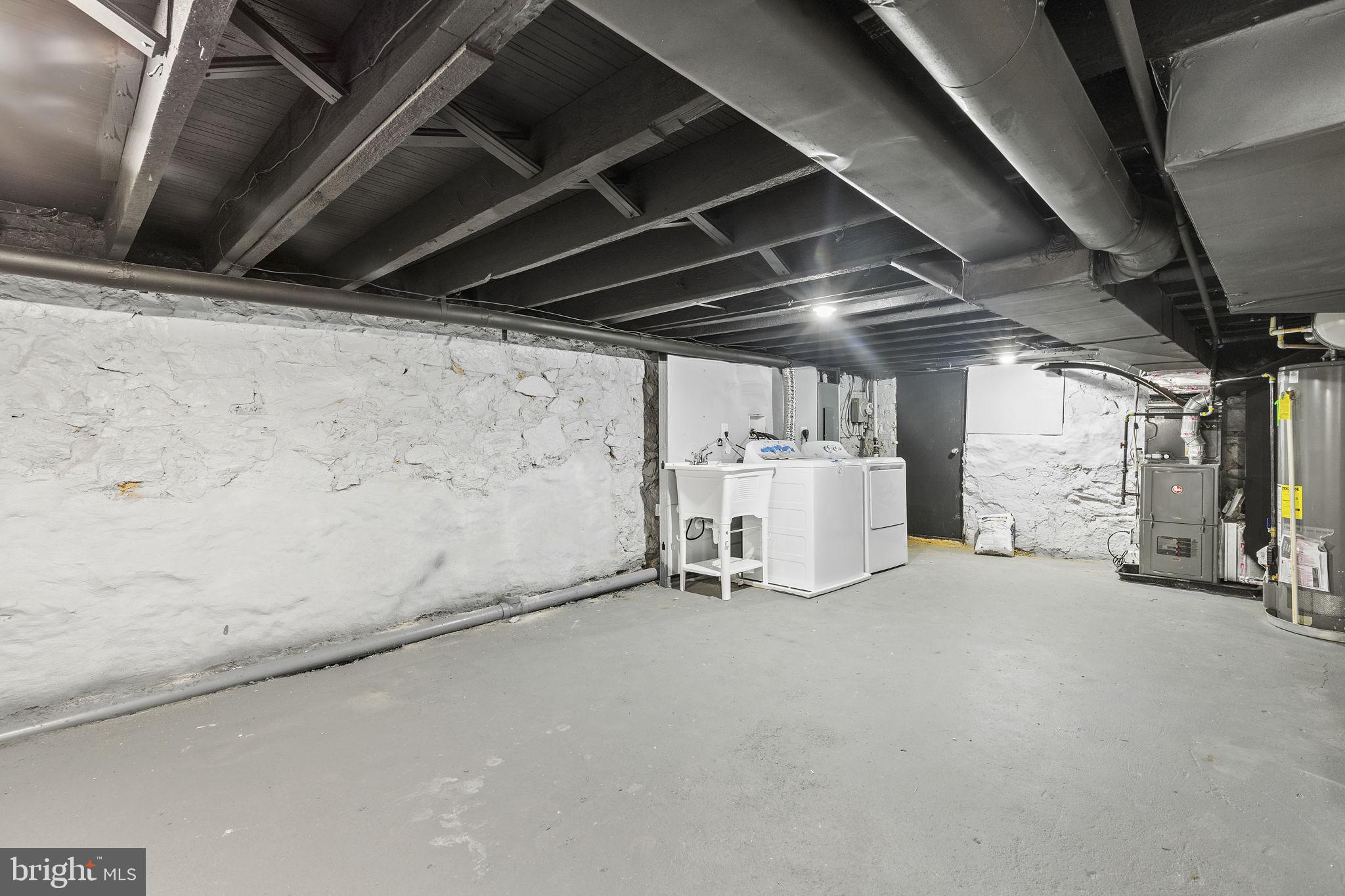 3307 Elmora Avenue Baltimore, MD 21213 - Photo 13 of 20