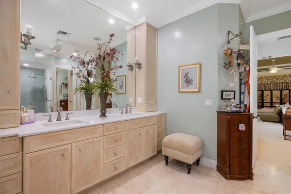 $1,999,000 | 651 North Tomahawk Trail, Vero Beach, FL 32963