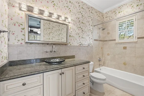 $1,999,000 | 651 North Tomahawk Trail, Vero Beach, FL 32963