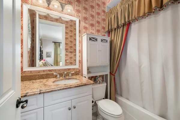 $1,999,000 | 651 North Tomahawk Trail, Vero Beach, FL 32963