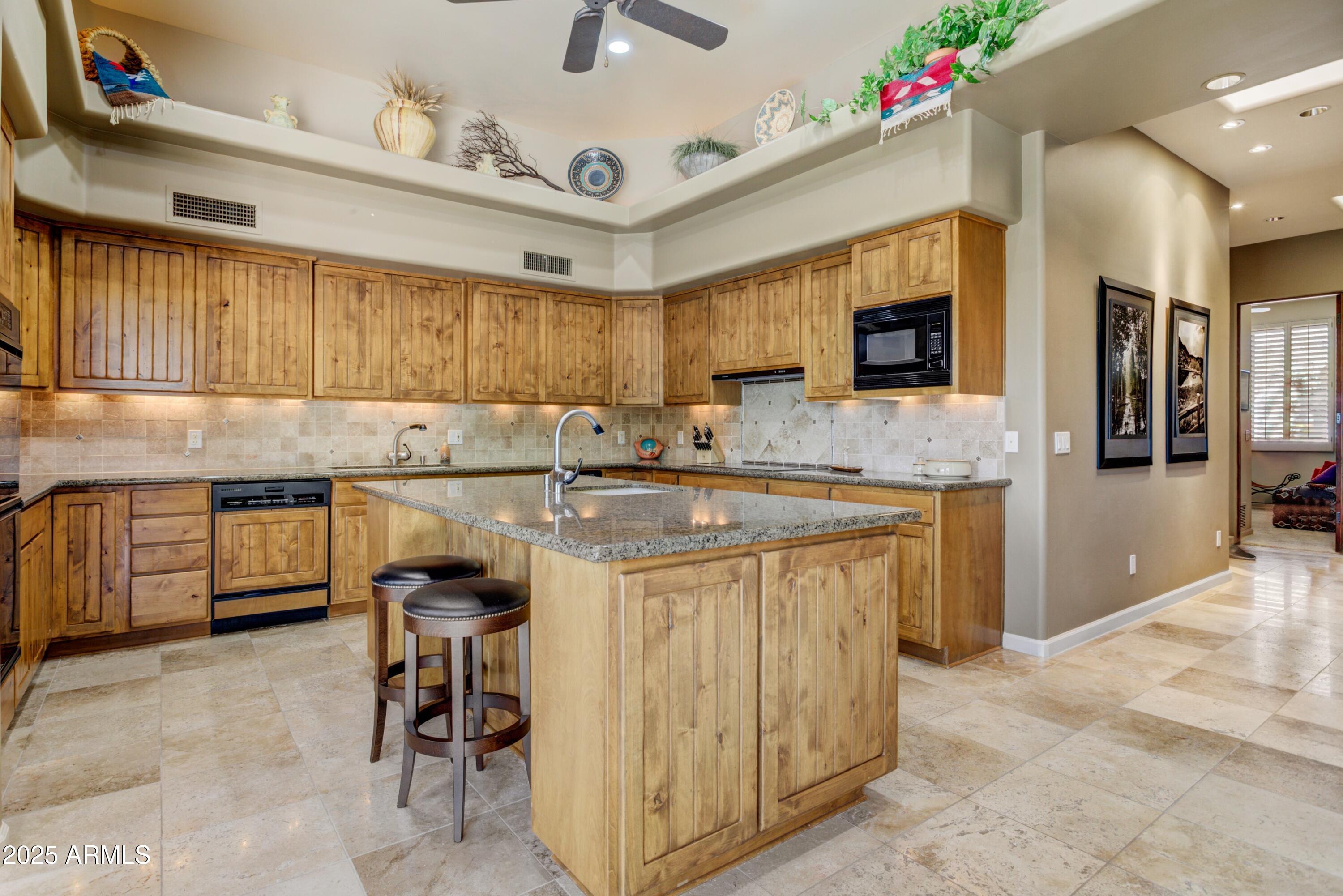 18525 East Picacho Road Rio Verde, AZ 85263 - Photo 11 of 31 011_Kitchen Cabinetry