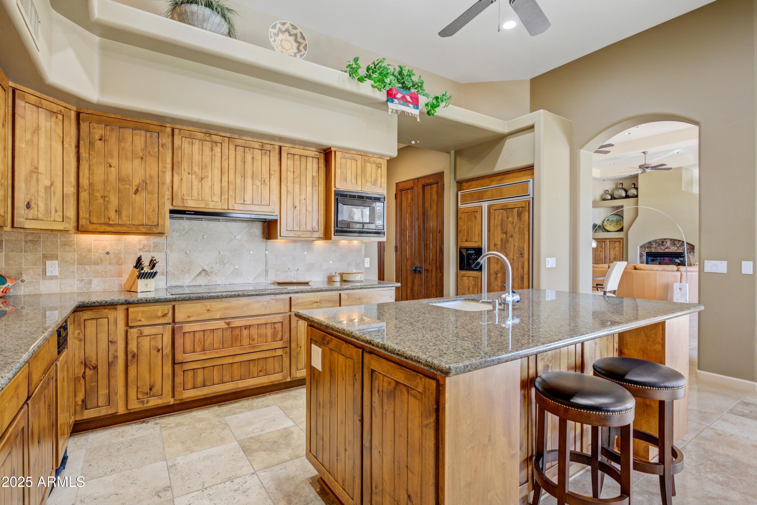 18525 East Picacho Road Rio Verde, AZ 85263 - Photo 9 of 31 009_Kitchen Workspace