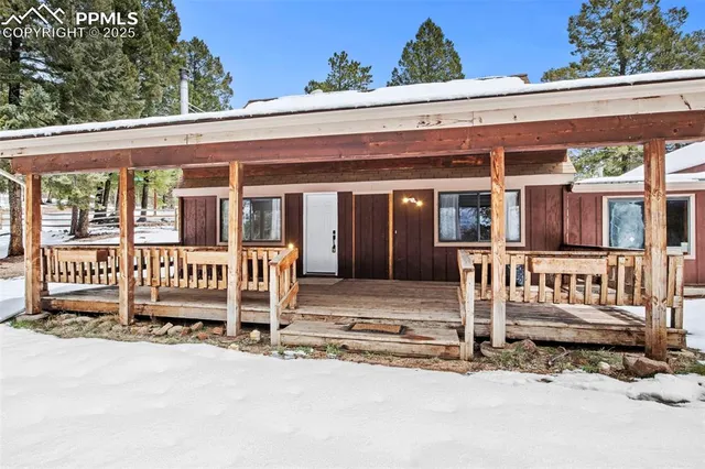 $411,000 | 551 Cottonwood Lake Drive, Divide, CO 80814
