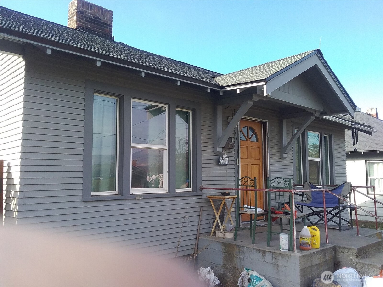 912 Okanogan Avenue Wenatchee, WA 98801 - Photo 1 of 21