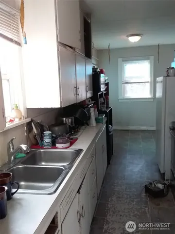 $325,000 | 912 Okanogan Avenue, Wenatchee, WA 98801