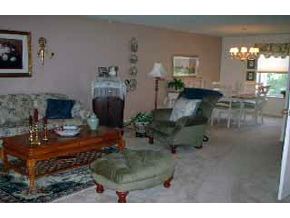 31 Middlesex Road Merrimack, NH 03054 - Photo 2 of 7