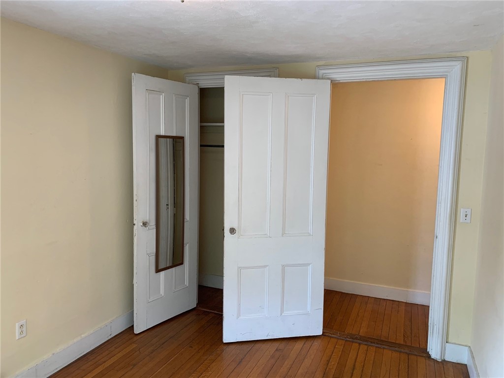 27 Young Street, Unit 2 Newport, RI 02840 - Photo 18 of 28