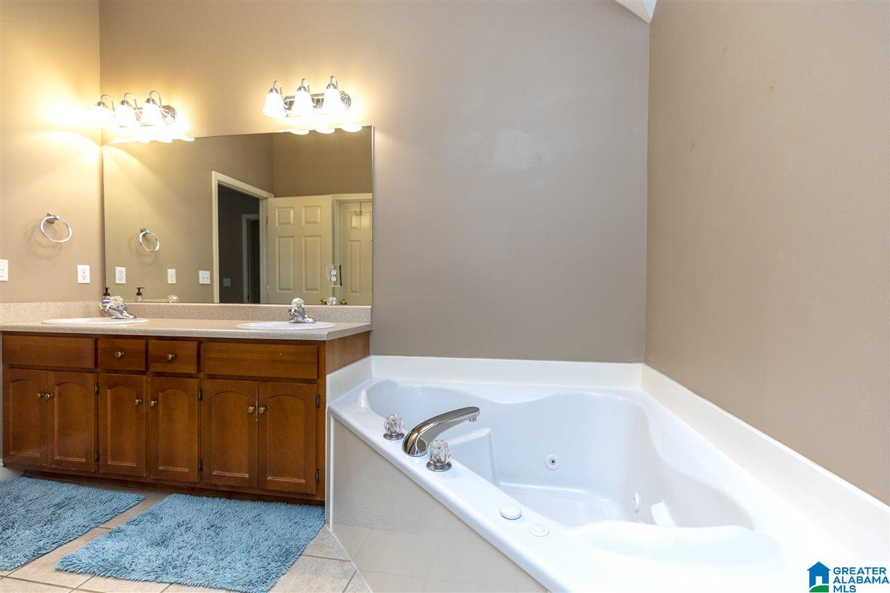 517 Hackberry Ridge Cove Birmingham, AL 35226 - Photo 33 of 40