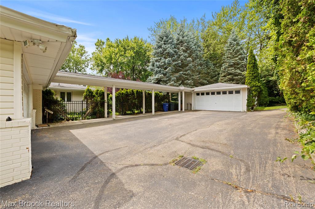 5340 Franklin Road Bloomfield Hills, MI 48302 - Photo 49 of 50 Gallery Image 49