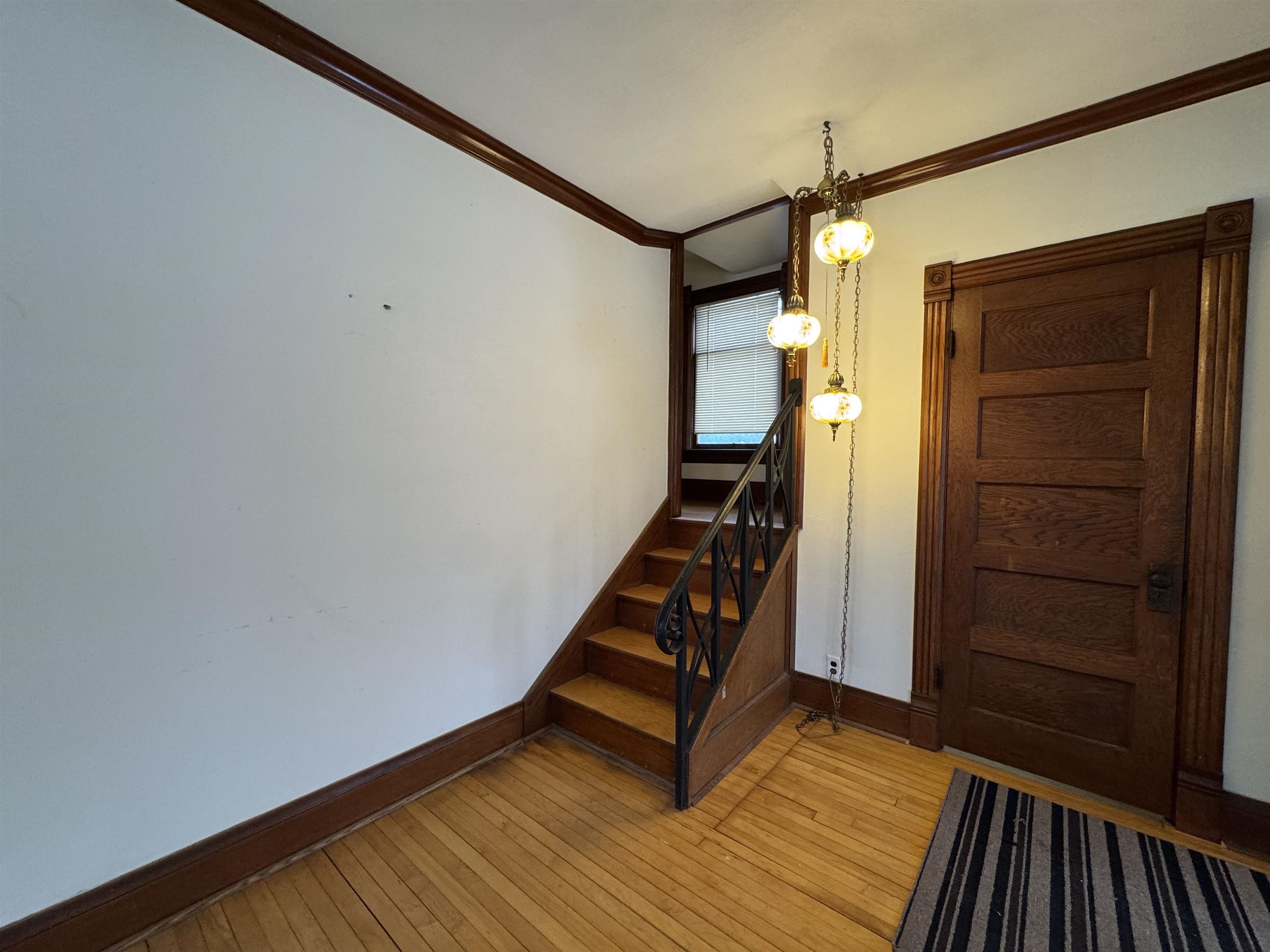 916 9th Street Beloit, WI 53511 - Photo 5 of 23