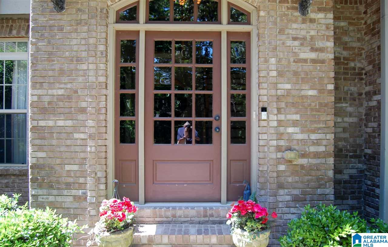 288 Kensington Lane Alabaster, AL 35007 - Photo 2 of 50