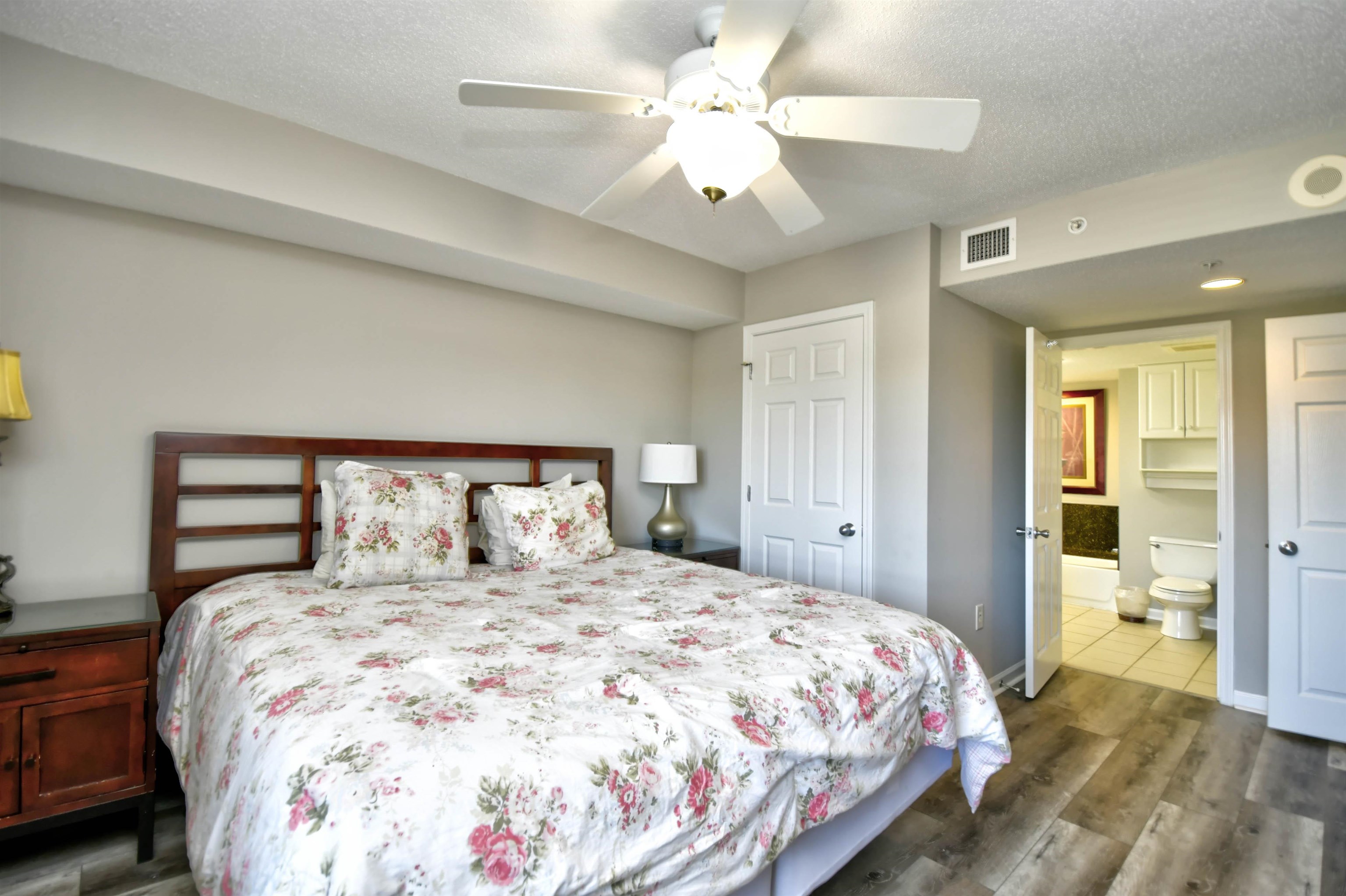2151 Bridge View Court, Unit 2401 North Myrtle Beach, SC 29582 - Photo 25 of 39
