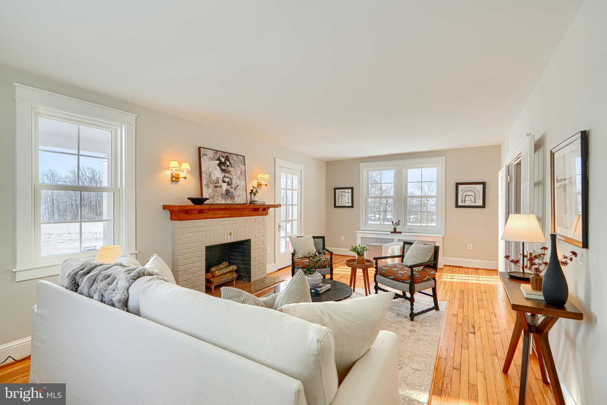 17011 Troyer Road Monkton, MD 21111 - Photo 15 of 65 Timeless Features