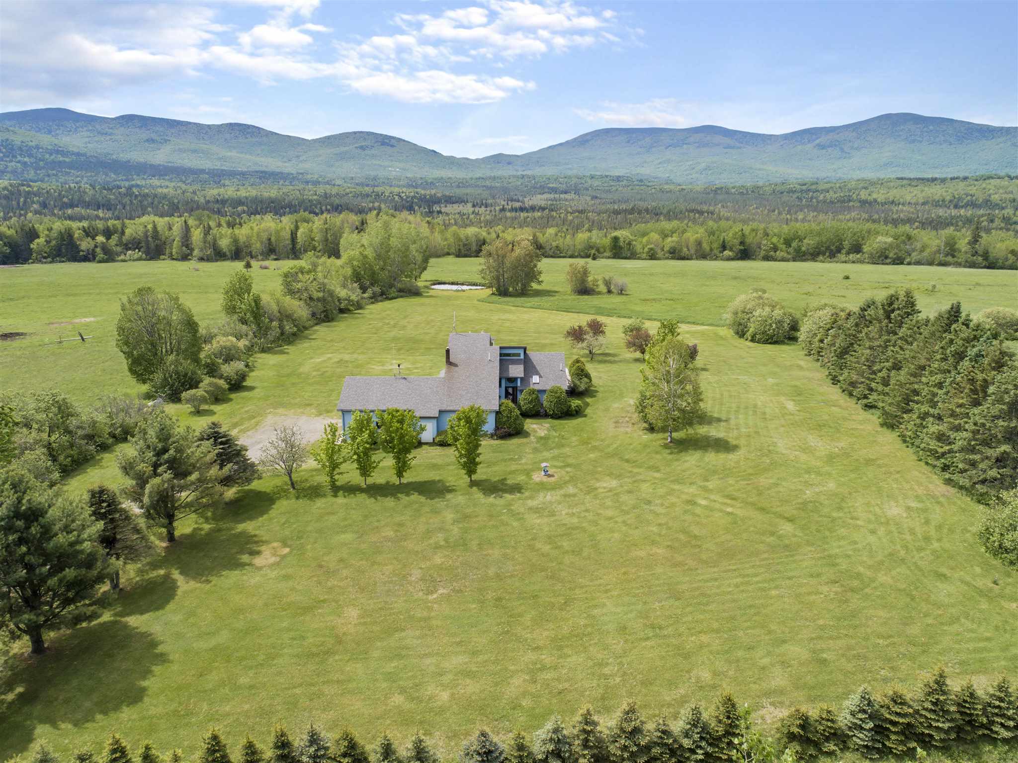 188 Keach Road Columbia, NH 03576 - Photo 4 of 40